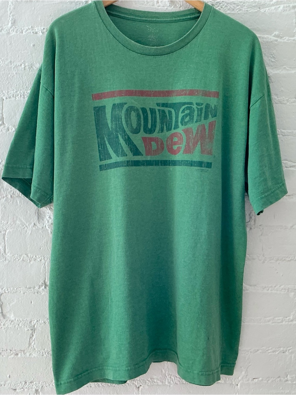 Vintage Mountain Dew Short Sleeve Graphic Tee Shirt Green Retro Y2K